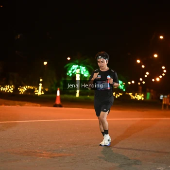 Runner Photo 3542022