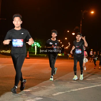 Runner Photo 3542033