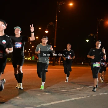 Runner Photo 3542069
