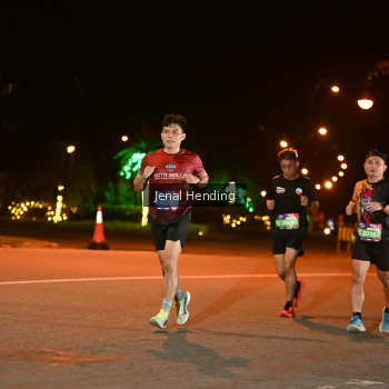 Runner Photo 3542076