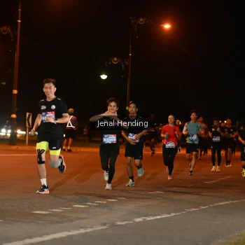 Runner Photo 3542077