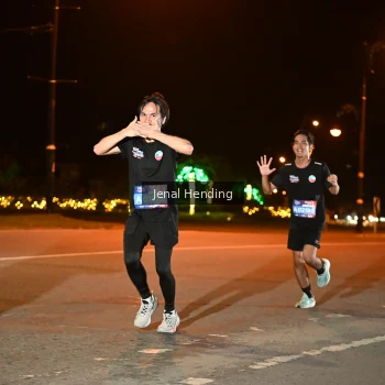 Runner Photo 3542079