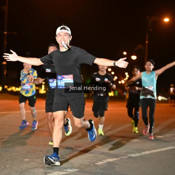 Runner Photo 3542083