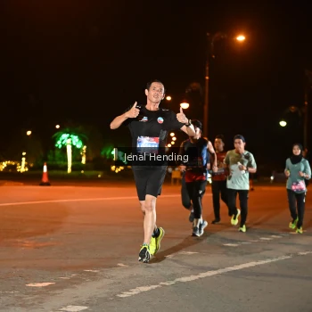 Runner Photo 3542085