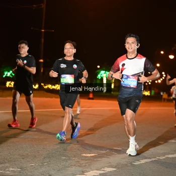 Runner Photo 3542092