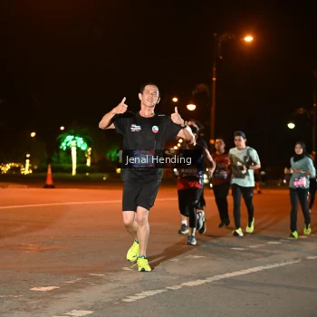 Runner Photo 3542097