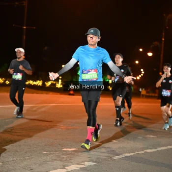 Runner Photo 3542098