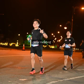 Runner Photo 3542120