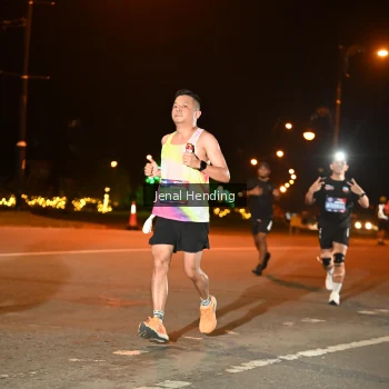 Runner Photo 3542122