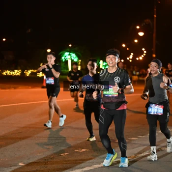 Runner Photo 3542130