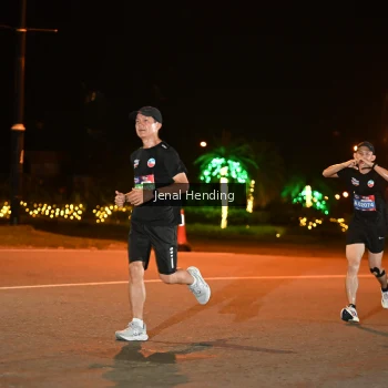 Runner Photo 3542141