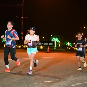 Runner Photo 3542159