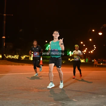 Runner Photo 3542162