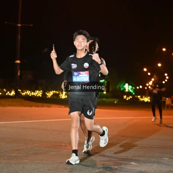 Runner Photo 3542173