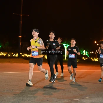 Runner Photo 3542189
