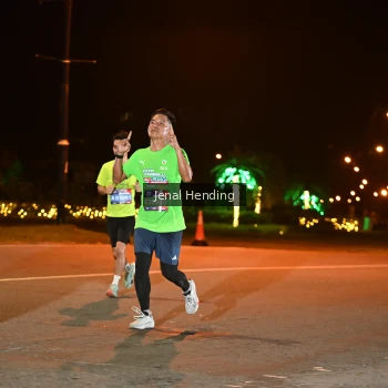 Runner Photo 3542195