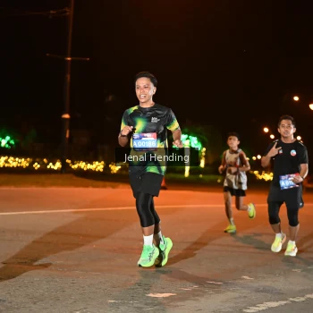 Runner Photo 3542203