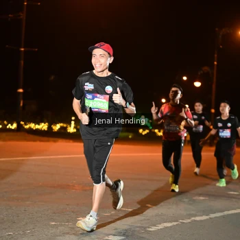 Runner Photo 3542207