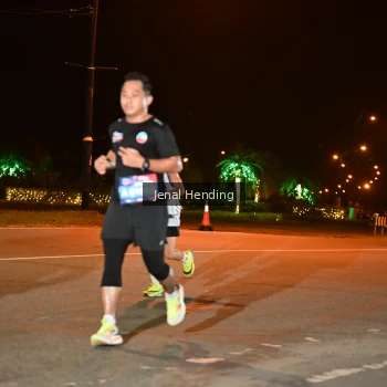 Runner Photo 3542208