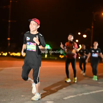 Runner Photo 3542209