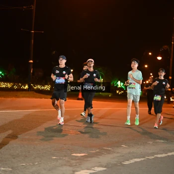 Runner Photo 3542219