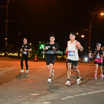 Runner Photo 3542238