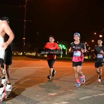 Runner Photo 3542240