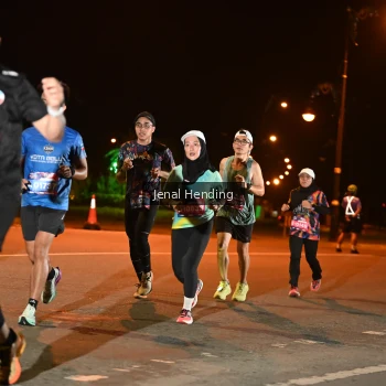 Runner Photo 3542248