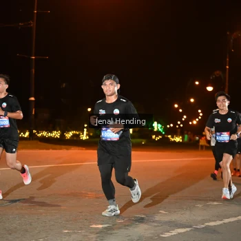 Runner Photo 3542275