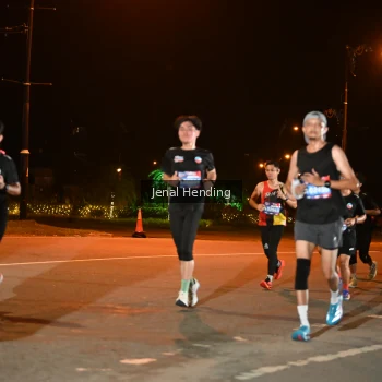 Runner Photo 3542282