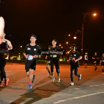 Runner Photo 3542285