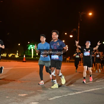 Runner Photo 3542292