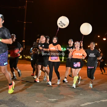 Runner Photo 3542317