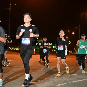 Runner Photo 3542320