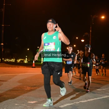 Runner Photo 3542321