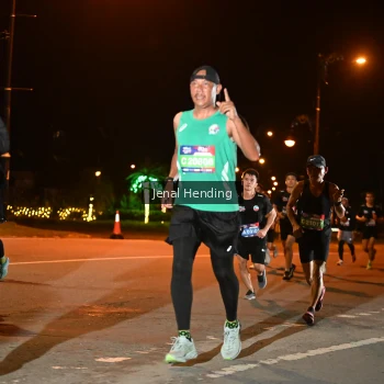 Runner Photo 3542323