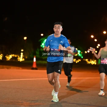Runner Photo 3542354