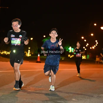 Runner Photo 3542356