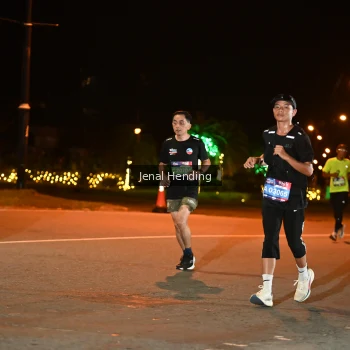 Runner Photo 3542359