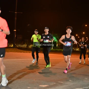 Runner Photo 3542364