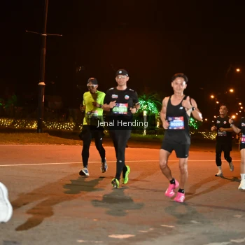 Runner Photo 3542365