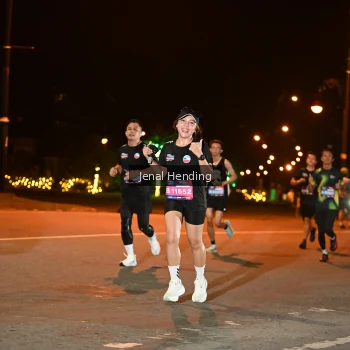 Runner Photo 3542368