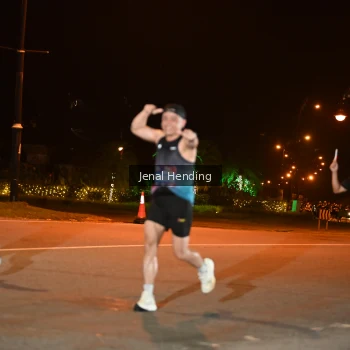 Runner Photo 3542376