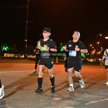 Runner Photo 3542400
