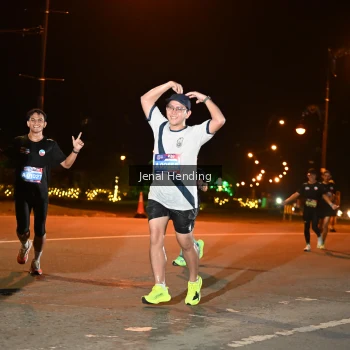 Runner Photo 3542401