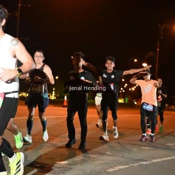 Runner Photo 3542405