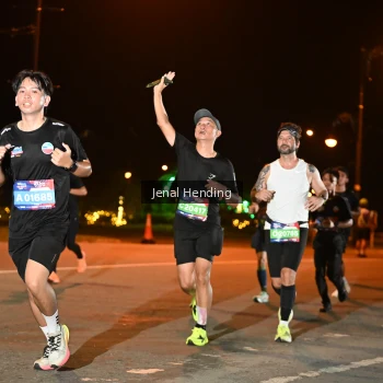 Runner Photo 3542408