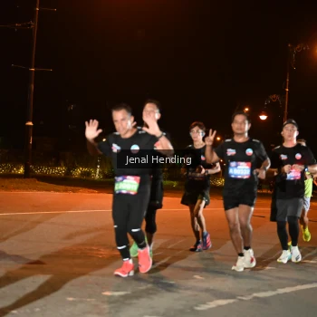 Runner Photo 3542410