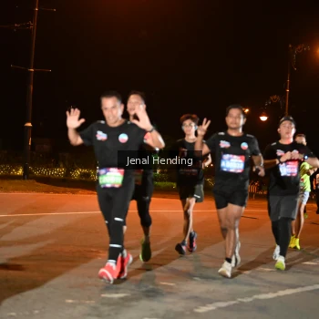 Runner Photo 3542411