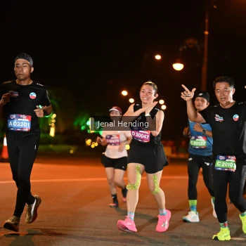 Runner Photo 3542424